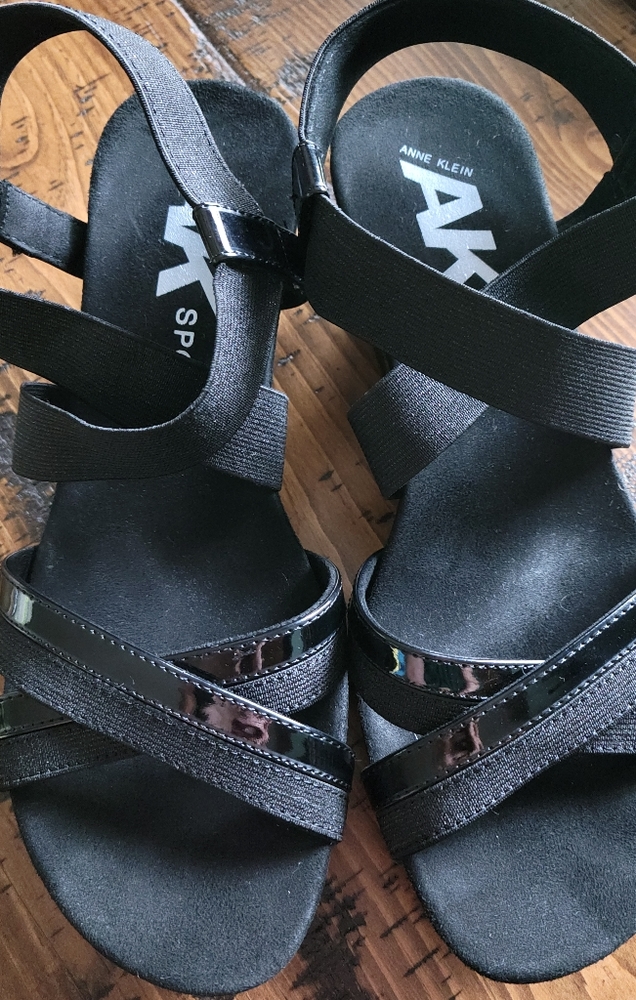 Anne Klein wedges